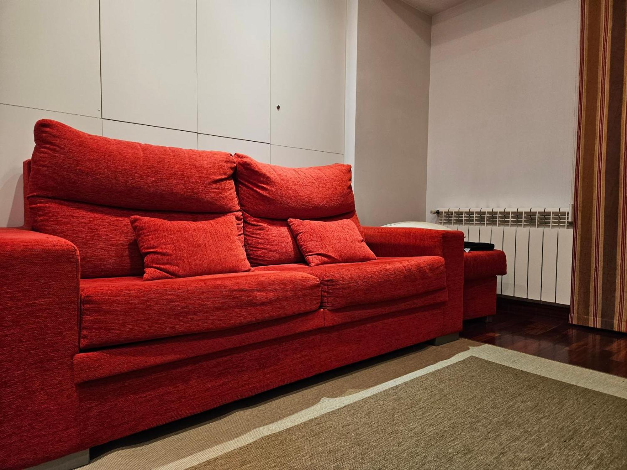 604a - Moderno 2 Apartment