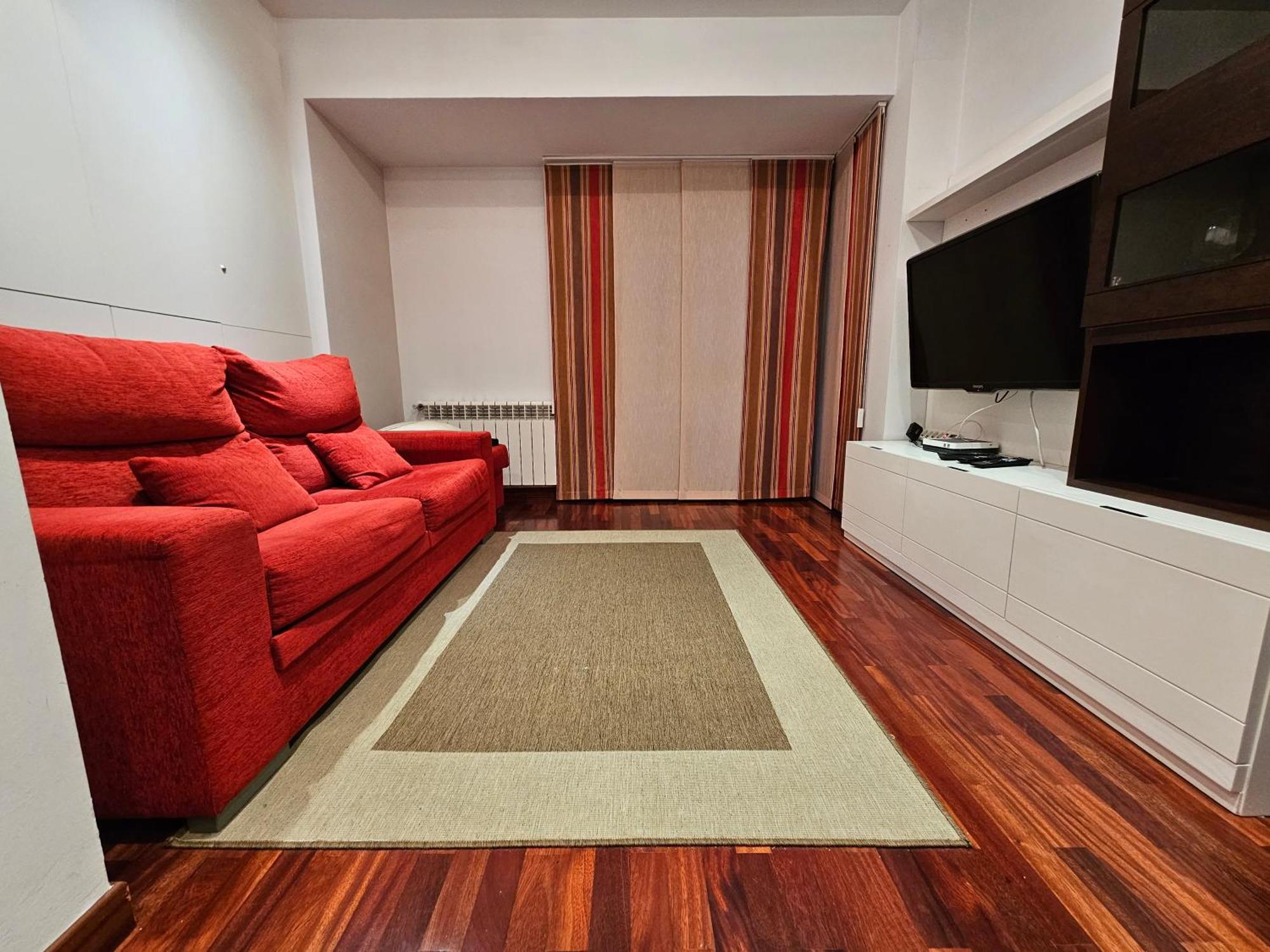 604a - Moderno 2 Apartment Oviedo